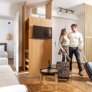 Apartment Am Glockenspielplatz, Graz